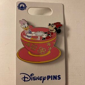 Disney Minnie Mouse & Daisy Duck in the teacups pin